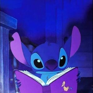 Meet your Posher, Abigail